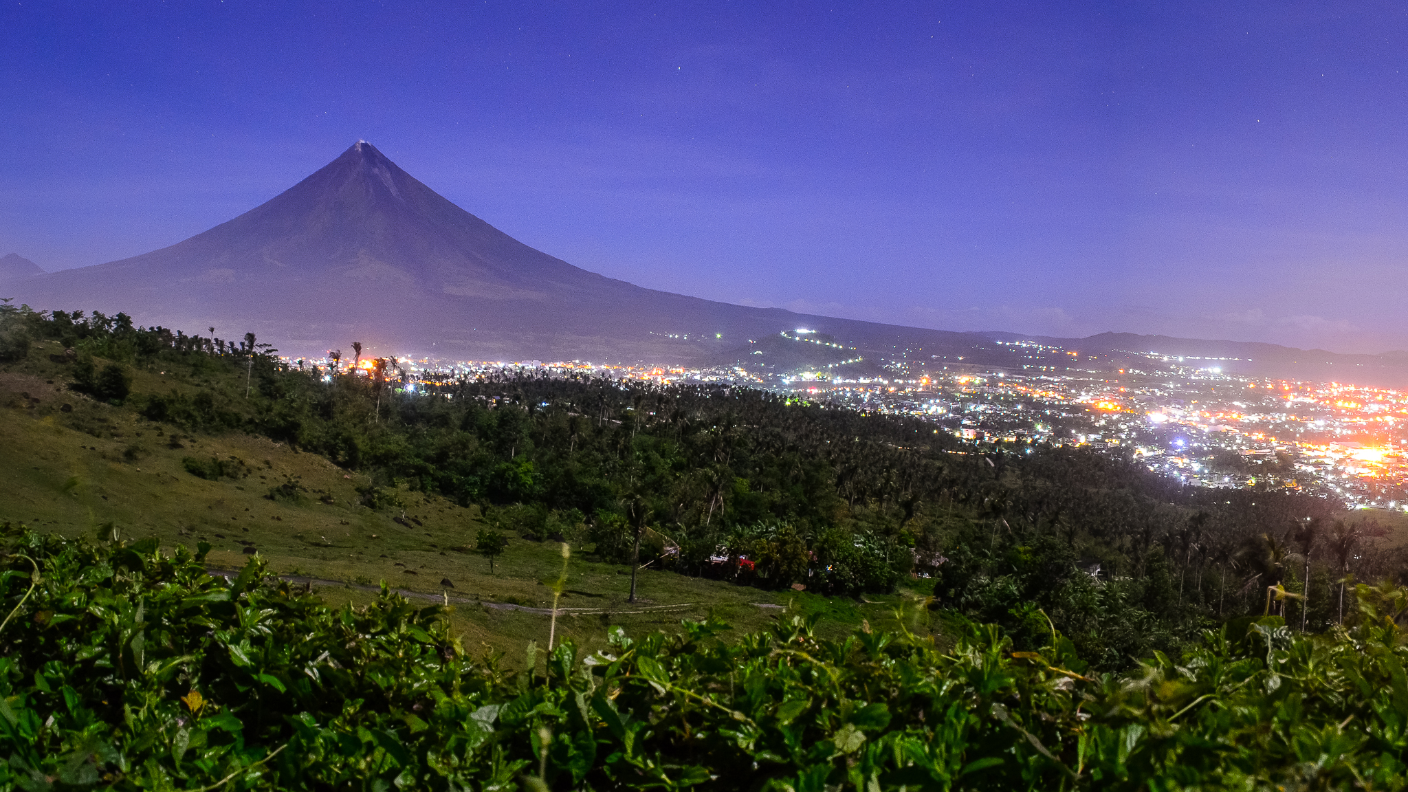 Legazpi by night