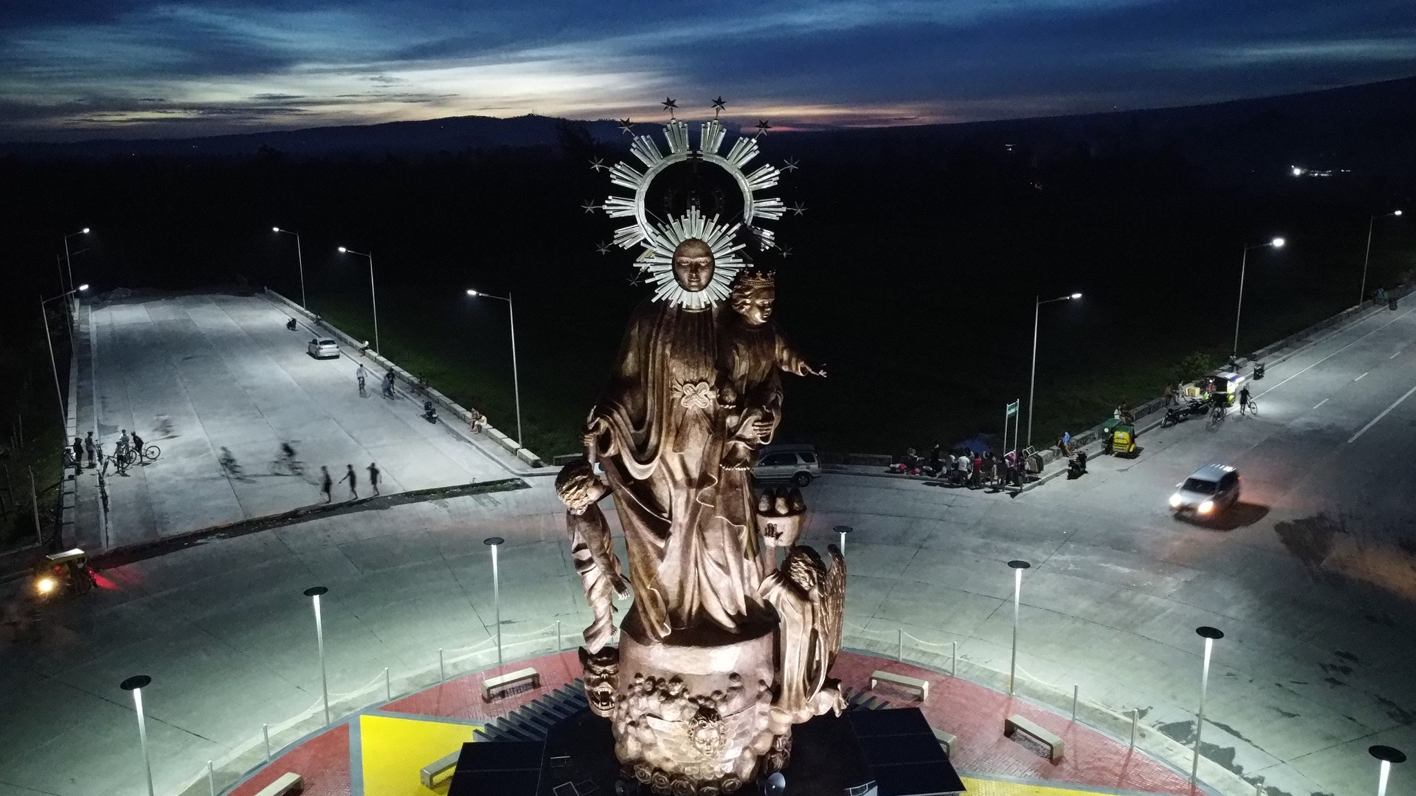 Nuestra Señora de Salvacion Monument | Photo by Dolf Ogsila